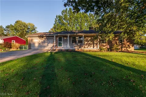 8304 Arlington Ave NW, North Canton, OH 44720