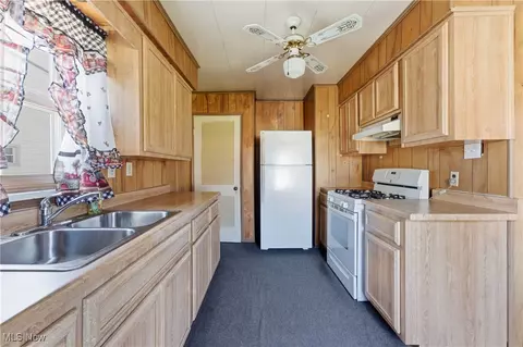 132 33rd St SE, Canton, OH 44707 photo 8