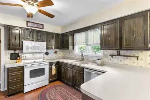 123 Woodcrest Ct, Elyria, OH 44035 photo 12