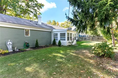 123 Woodcrest Ct, Elyria, OH 44035 photo 34