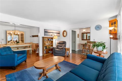 123 Woodcrest Ct, Elyria, OH 44035 photo 7