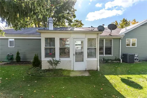 123 Woodcrest Ct, Elyria, OH 44035 photo 36