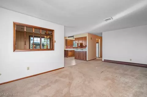 Living - 19045 Whitehead Rd, Lagrange, OH 44050 photo 1 of 4