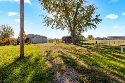 Exterior - 19045 Whitehead Rd, Lagrange, OH 44050 photo 5 of 5