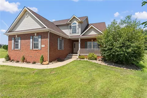 2760 Relda Cir SW, Massillon, OH 44647