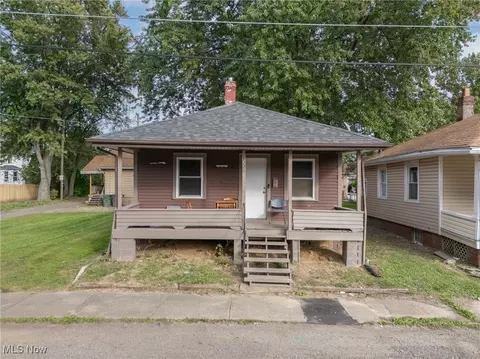 1332 Struble Ave NE, Canton, OH 44705