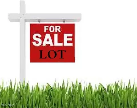 Rochester Drive, Lake Milton, OH 44429