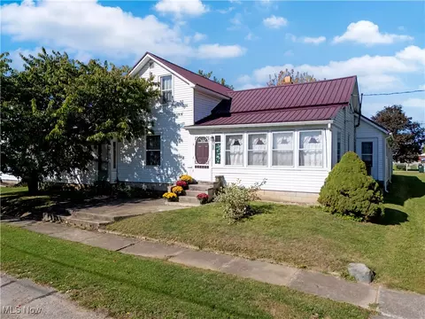 13 Mechanics St, Shiloh, OH 44878