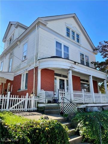 503 Riverside Drive St, Sistersville, WV 26175