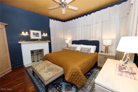 Bedroom - 7 Arlington Dr, Wheeling, WV 26003 photo 4 of 4