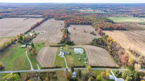 Gageville Monroe Road, Ashtabula, OH 44048