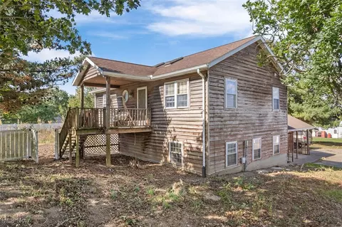 12470 Emerson Rd, Apple Creek, OH 44606