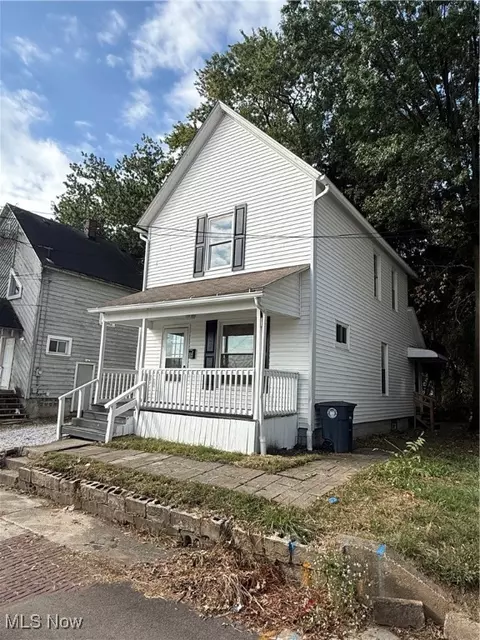 70 Wise St, Akron, OH 44304