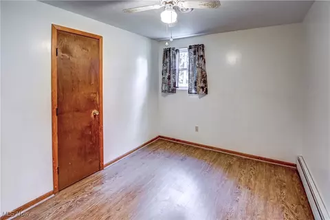 Bedroom - 706 S Abbe Rd N, Elyria, OH 44035 photo 9 of 10