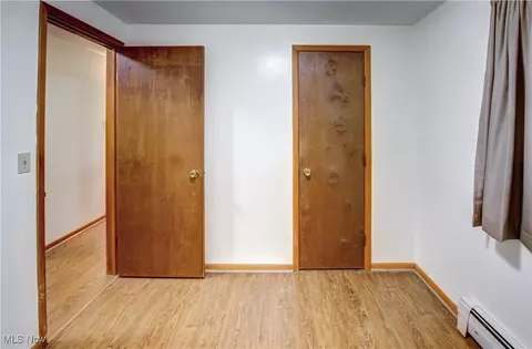 Bedroom - 706 S Abbe Rd N, Elyria, OH 44035 photo 7 of 10