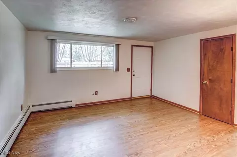 Living - 706 S Abbe Rd N, Elyria, OH 44035 photo 3 of 3