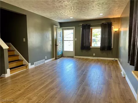 Living - 31716 Daniel Dr, Willowick, OH 44095 photo 1 of 5