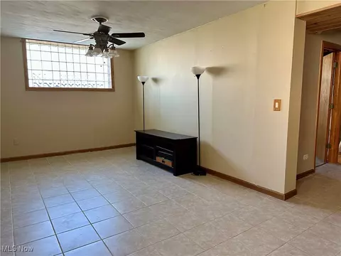 Living - 31716 Daniel Dr, Willowick, OH 44095 photo 5 of 5