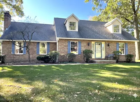 5364 Burlawn St NW, Canton, OH 44708