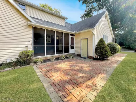 5364 Burlawn St NW, Canton, OH 44708 photo 4