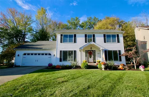 38220 Westminster Ln, Willoughby, OH 44094