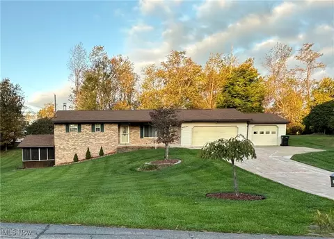 98 Jo Mar Dr, Parkersburg, WV 26104