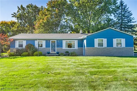 2414 Ardenwood Pl, Youngstown, OH 44515