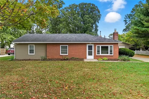 99 Scotland Blvd, Mansfield, OH 44906