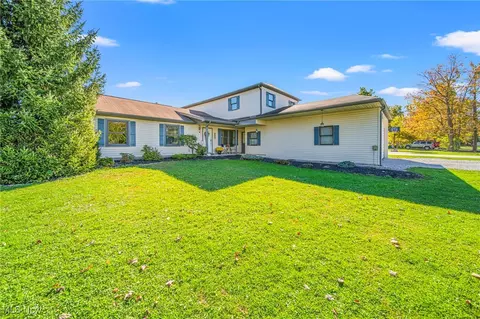 232 Franley Dr, Jefferson, OH 44047