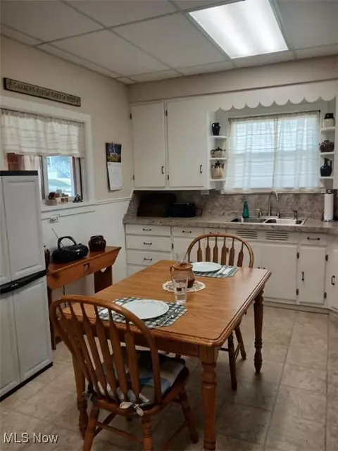 193 4th St SE, Brewster, OH 44613 photo 8