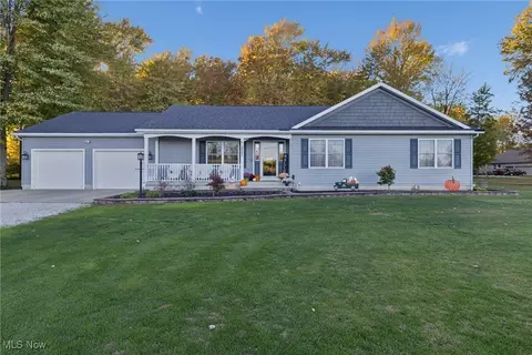 3203 Merchants Ave, Ashtabula, OH 44004 photo 2