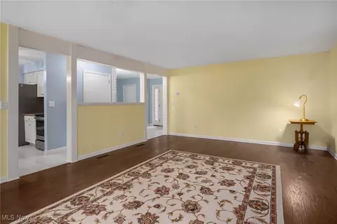 7357 Sylvan Dr, Kent, OH 44240 photo 10
