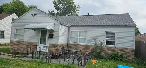 14511 Saint James Ave, Cleveland, OH 44135
