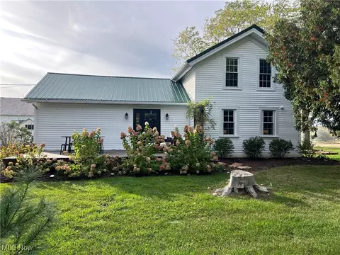 7660 Vandemark Rd, Lodi, OH 44254