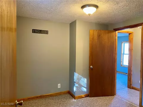 Bedroom - 33 E 8th St, Ashland, OH 44805 photo 4 of 4
