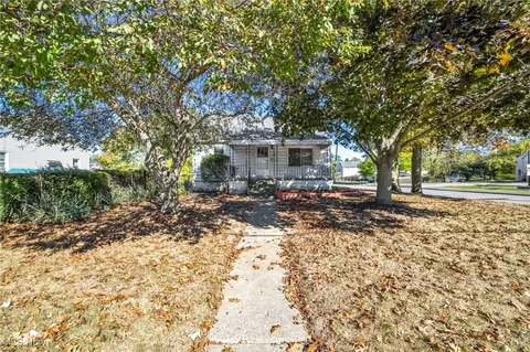 2947 Colorado Ave, Lorain, OH 44052