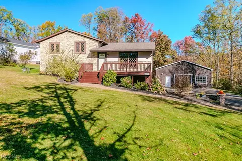 10978 Fairmount Rd, Newbury, OH 44065