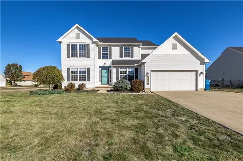 38316 Overlook Ct, North Ridgeville, OH 44039