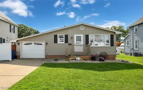 186 E Michigan Ave, Sebring, OH 44672