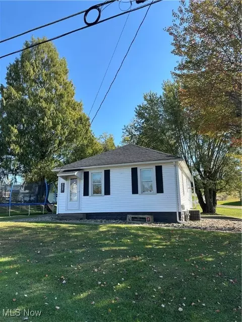 422 Moose Ridge Rd, Woodsfield, OH 43793