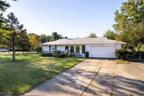 530 Miller Dr, Medina, OH 44256