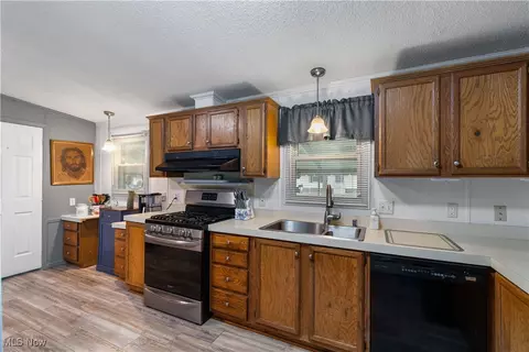 159 Gull Dr, Elyria, OH 44035 photo 17