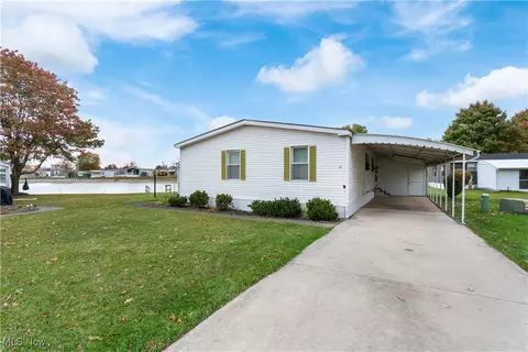 159 Gull Dr, Elyria, OH 44035
