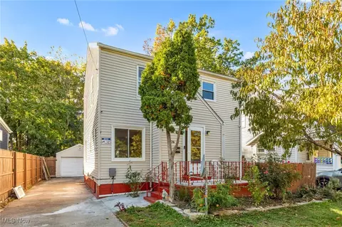 1026 Woodward Ave, Akron, OH 44310