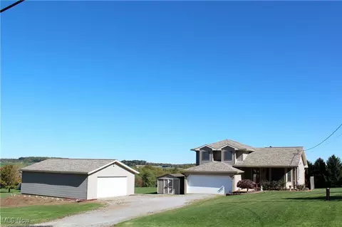 1468 Rauch Rd, East Palestine, OH 44413