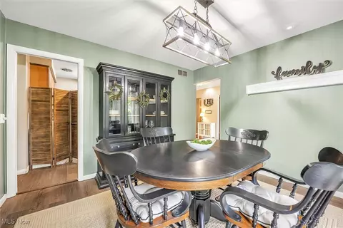 Dining - 245 Vassar Ave, Elyria, OH 44035 photo 3 of 3