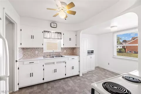 Kitchen - 6096 Wareham Dr, Parma, OH 44129 photo 1 of 4