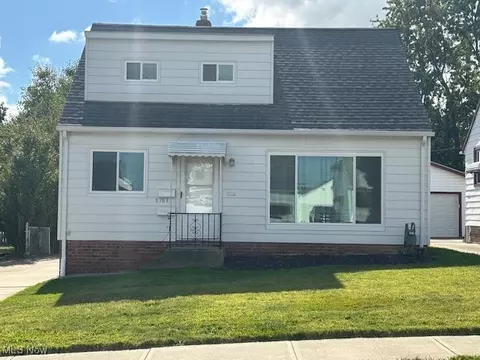 7707 Liberty Ave, Parma, OH 44129