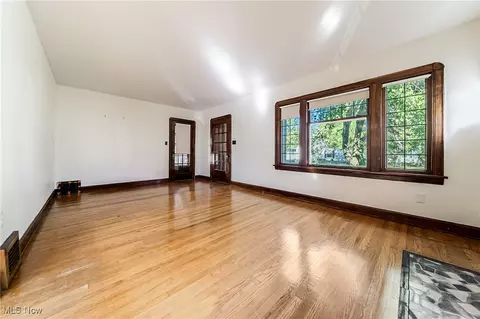 6711 Forest Ave, Parma, OH 44129 photo 6