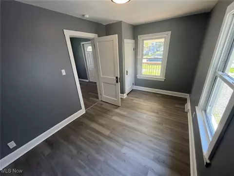 623 W 57th St, Ashtabula, OH 44004 photo 17
